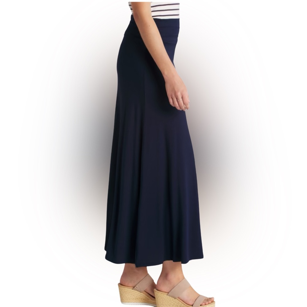 Market & Spruce Navy Knit Maxi Skirt - Picture 3 of 8